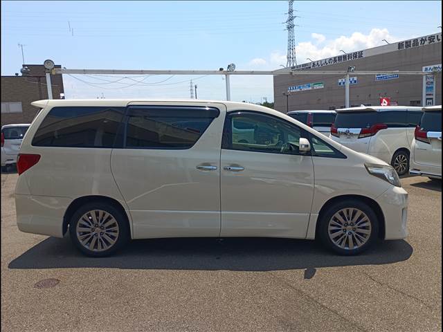 Alphard (20 Series)