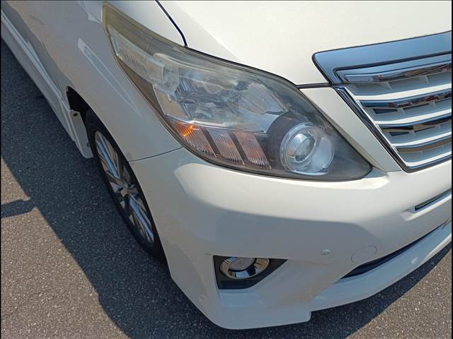 Alphard (20 Series)
