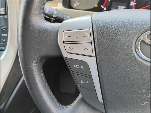 Alphard (20 Series)