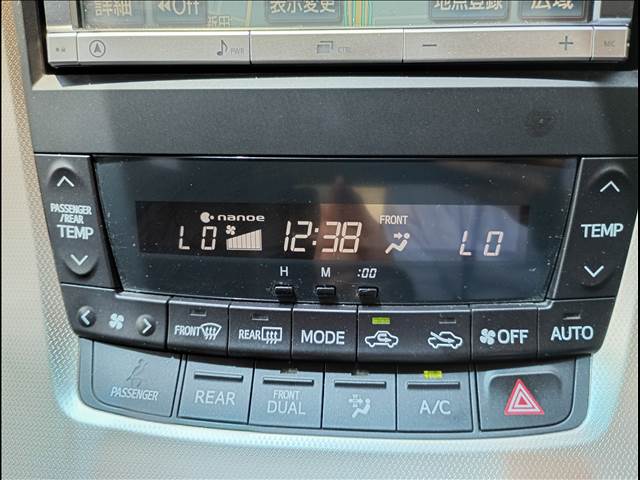 Alphard (20 Series)