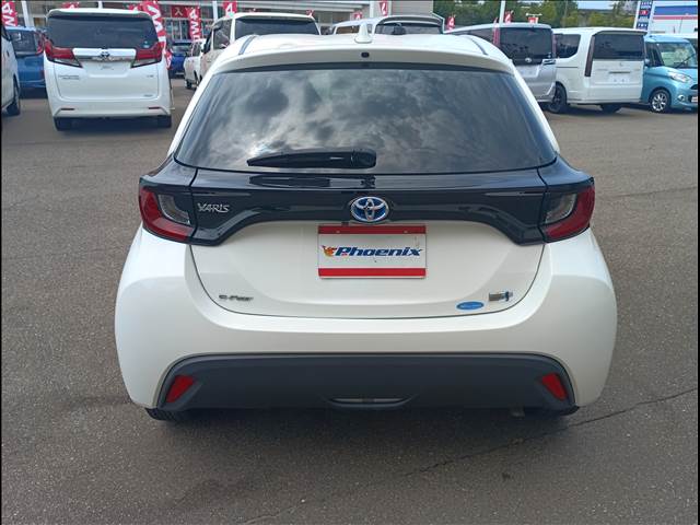 Yaris