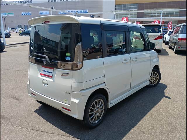 Spacia Custom