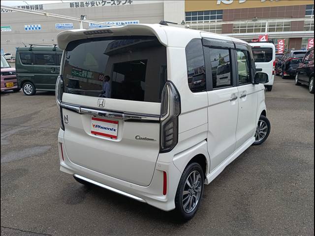 N-BOX