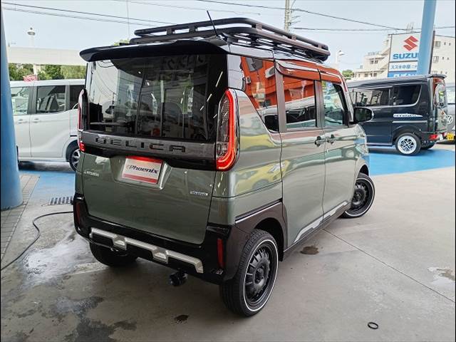 Delica Mini