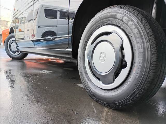 N-VAN