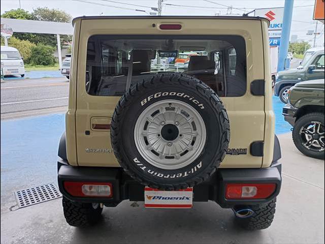 Jimny Nomad