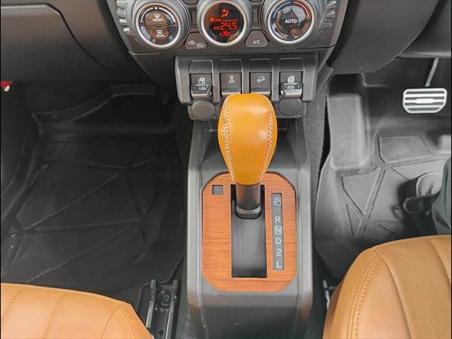 Jimny Nomad