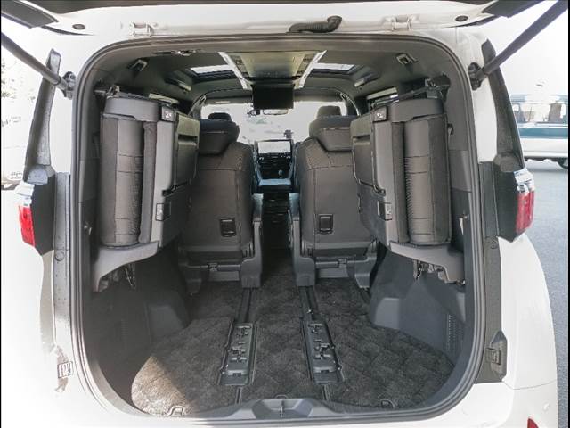Alphard Hybrid