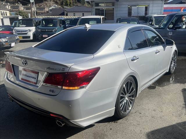 Crown Athlete Hybrid