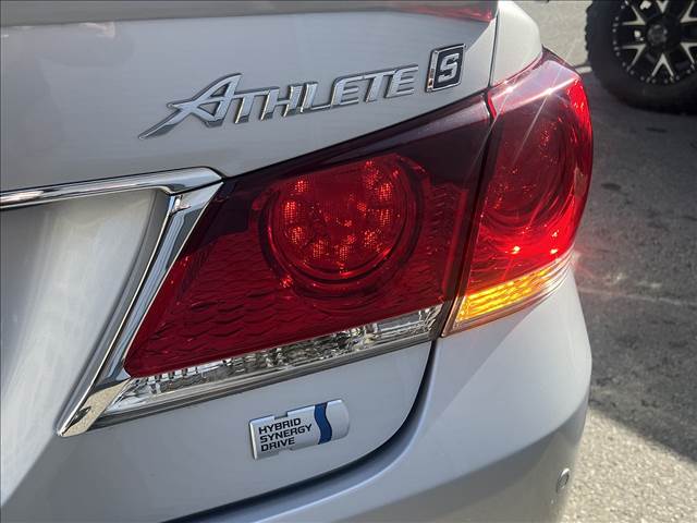 Crown Athlete Hybrid
