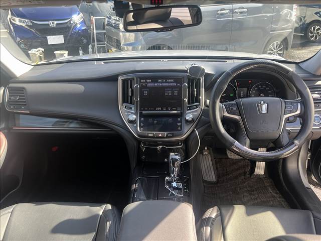 Crown Athlete Hybrid