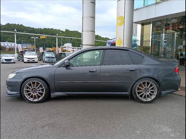 Legacy B4