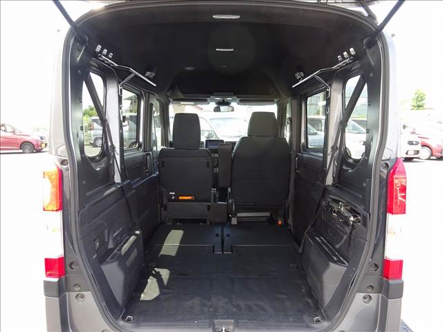 N-VAN