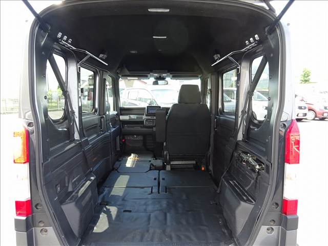 N-VAN