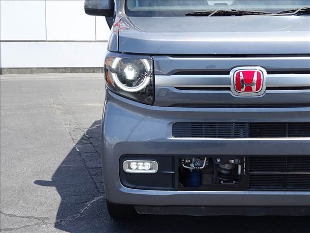N-VAN
