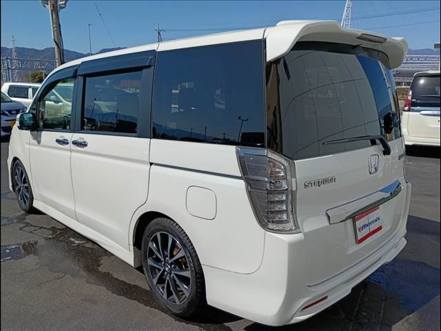 ステップワゴンスパーダ 2WD