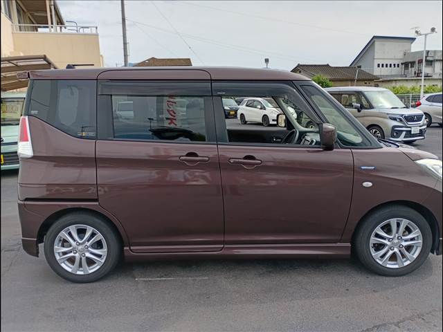 Delica D2