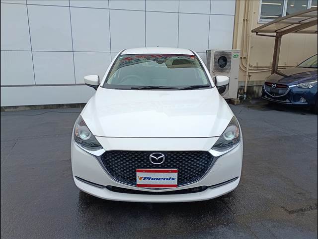 MAZDA2