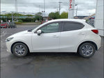 MAZDA2