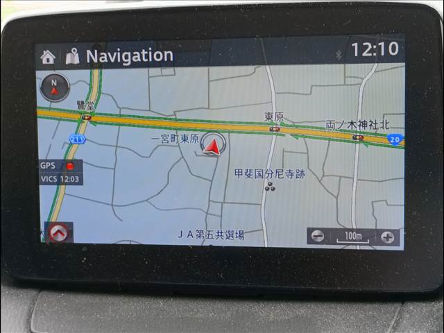 MAZDA2