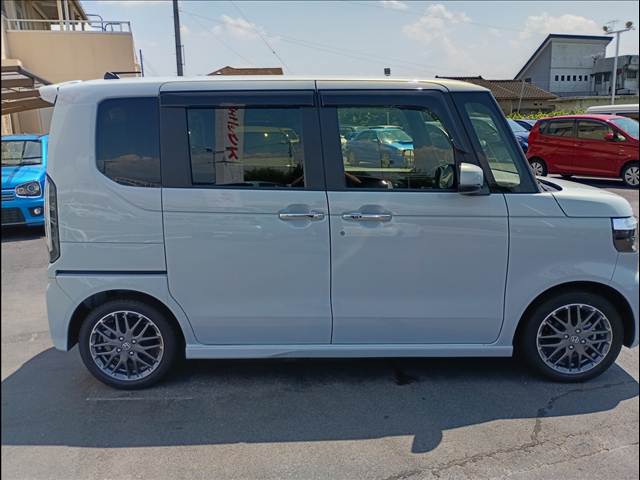 N-BOX