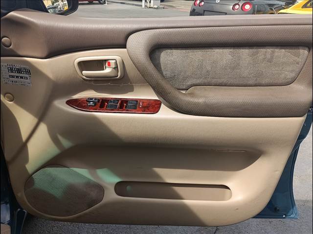 Land Cruiser 100 Series