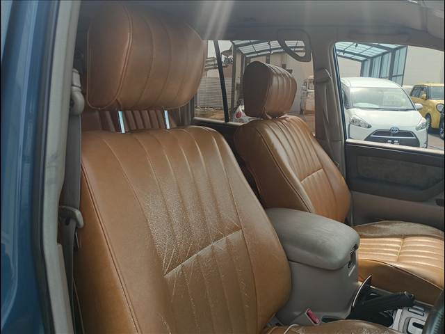 Land Cruiser 100 Series