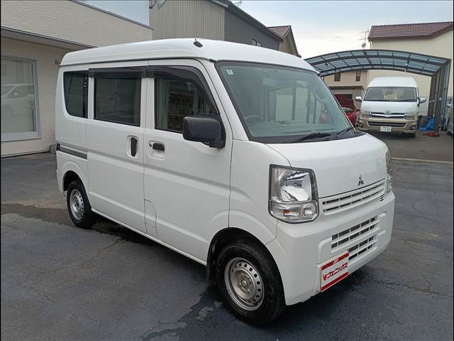 Minicab Van