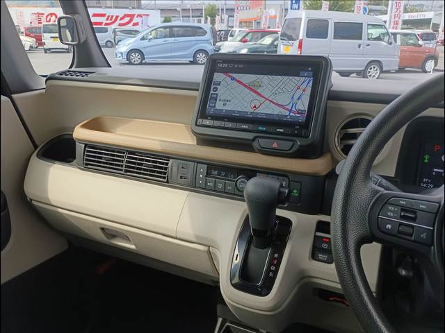 N-BOX