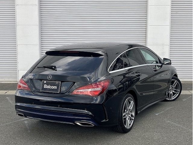 MERCEDES BENZ CLA Shooting Brake