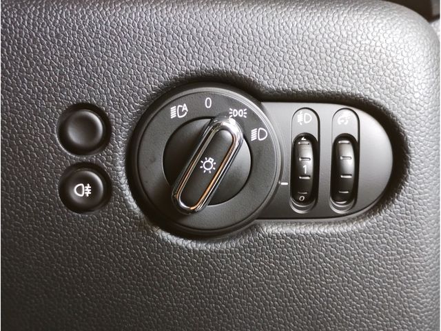 MINI COOPER SD 5DOOR