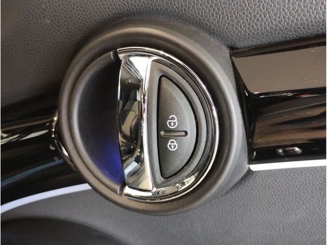 MINI COOPER SD 5DOOR