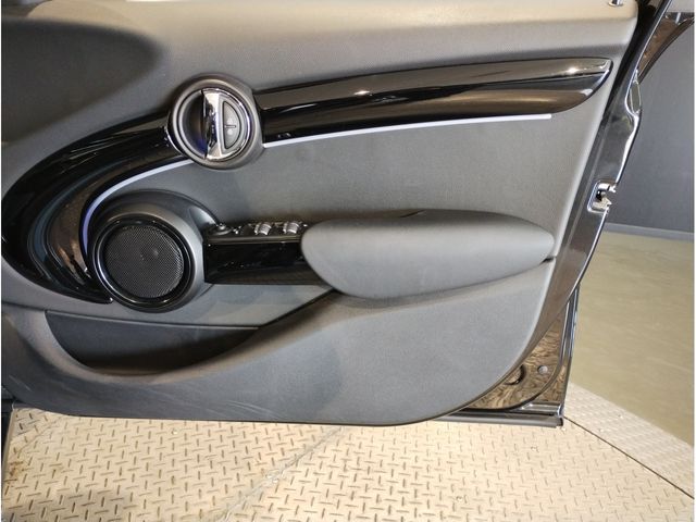 MINI COOPER SD 5DOOR