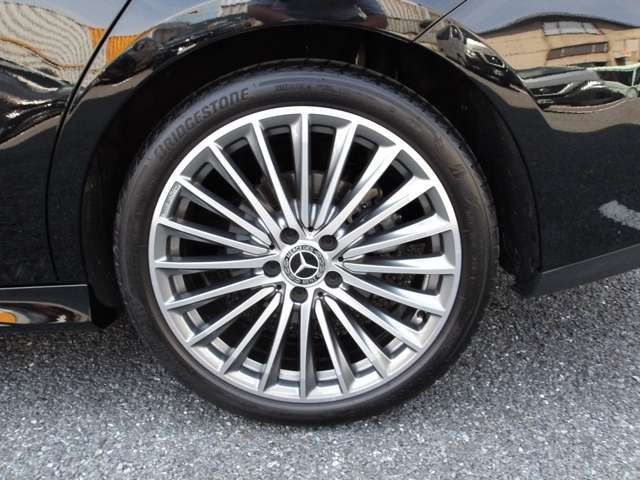 MERCEDES BENZ CLA class