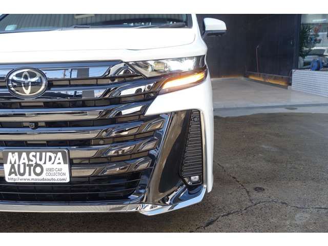 VELLFIRE HYBRID
