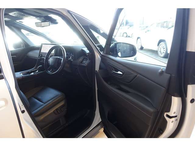 VELLFIRE HYBRID
