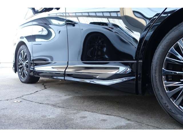 VELLFIRE  HYBRID