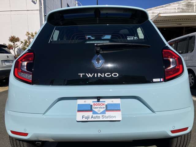 RENAULT TWINGO