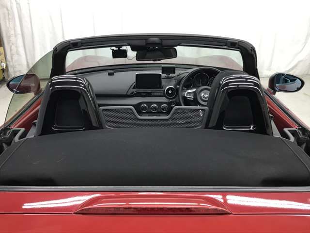 ROADSTER