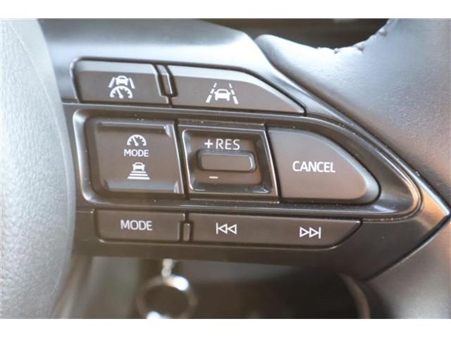 YARIS CROSS HYBRID