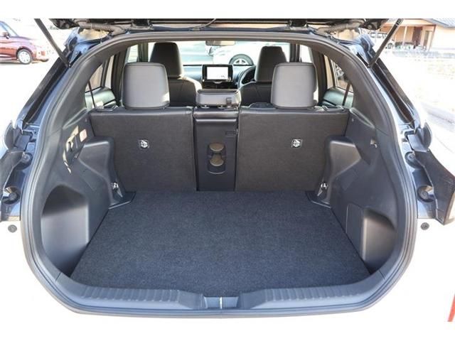 YARIS CROSS HYBRID