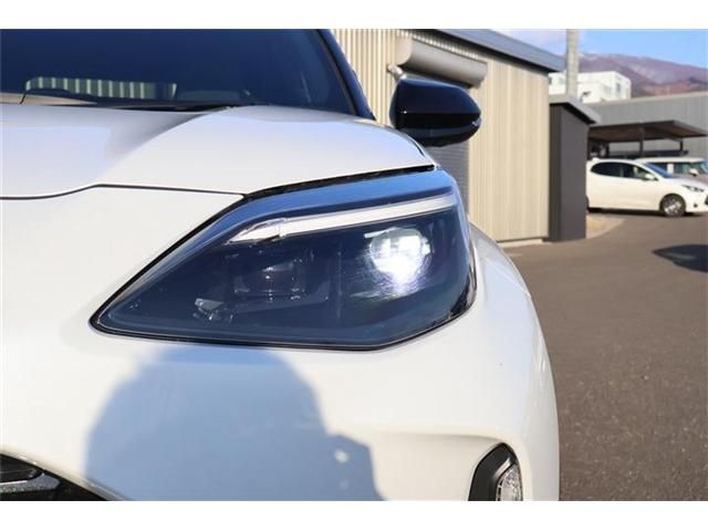 YARIS CROSS HYBRID