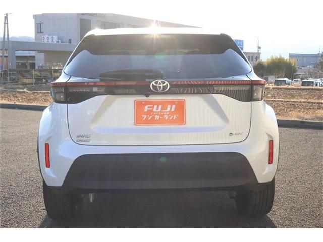 YARIS CROSS HYBRID