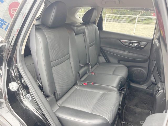 X-TRAIL 4WD