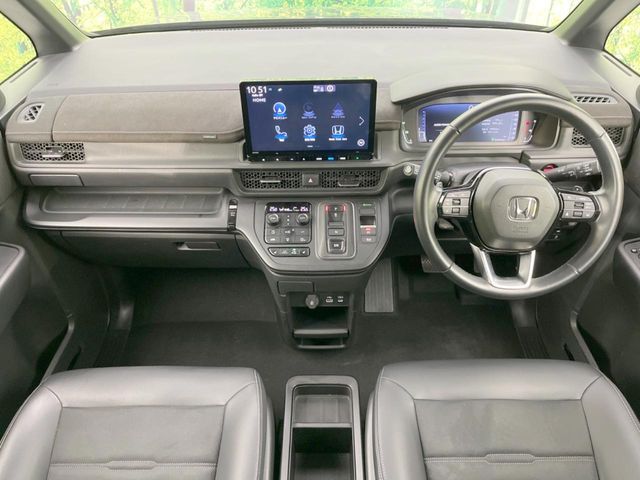 STEPWAGON e:HEV SPADA