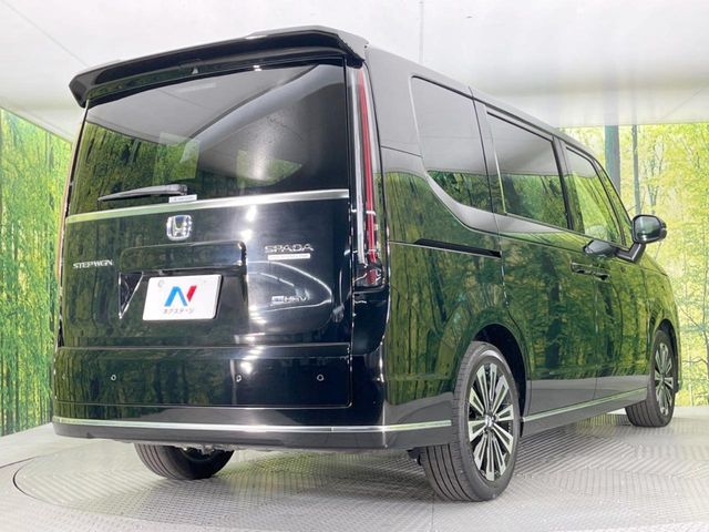 STEPWAGON e:HEV SPADA