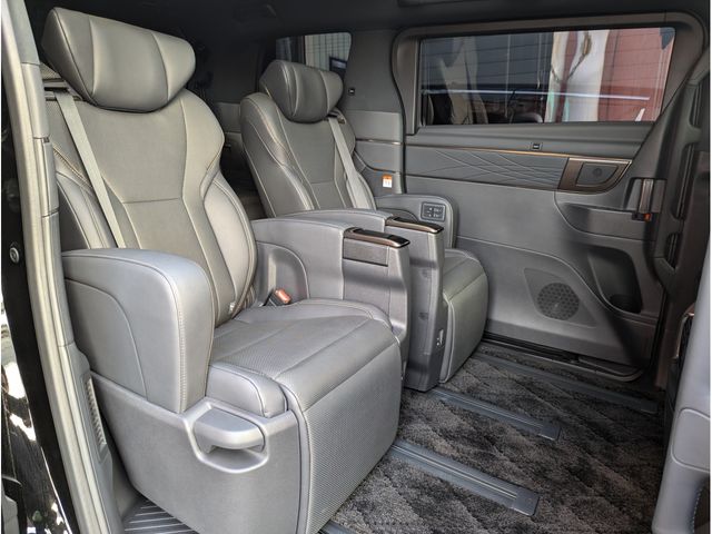 ALPHARD hybrid 4WD