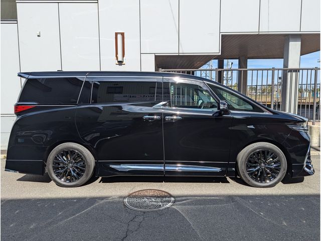 ALPHARD hybrid 4WD