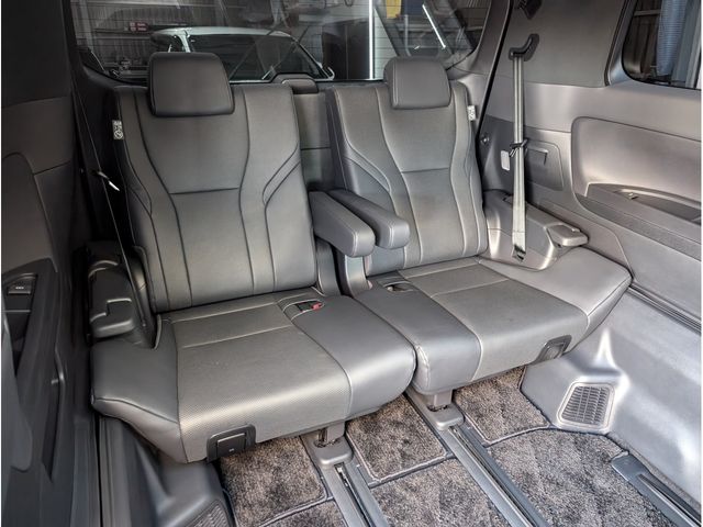 ALPHARD hybrid 4WD