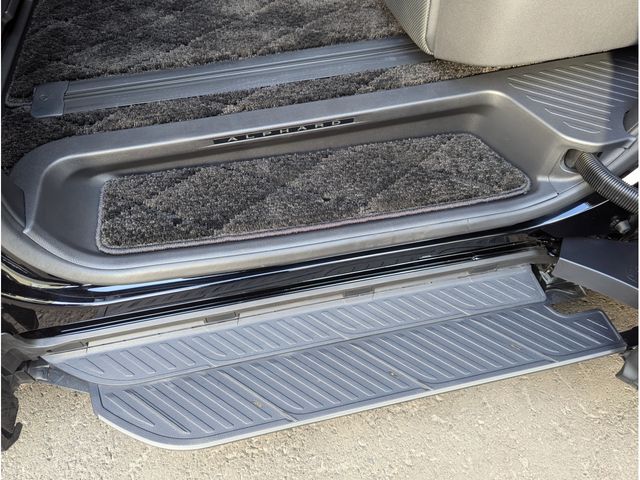 ALPHARD hybrid 4WD